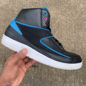 Jordan Retro 2 “Radio Raheem” size 11